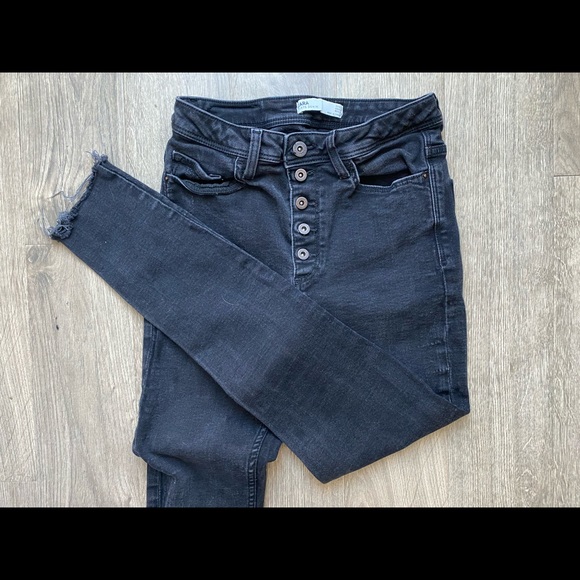 Zara button fly distressed denim jeans - Picture 3 of 3
